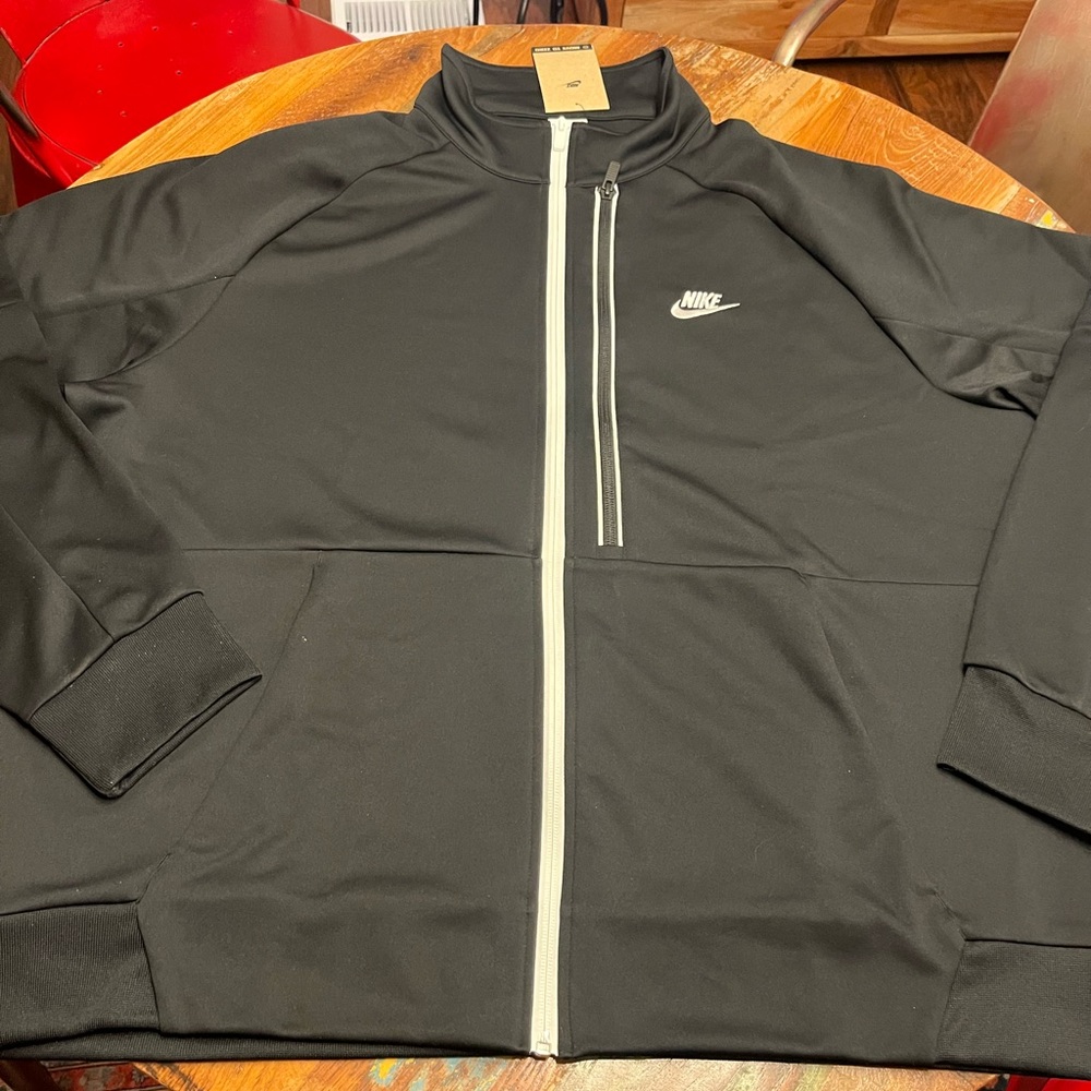 NWT Nike Men’s Sportswear Full Zip Jacket